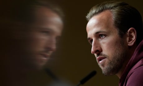 Harry Kane calls on Bayern Munich to save their season and knock out Arsenal