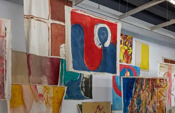 Vivian Suter The Rainforest Dwelling Artist Who Paints With Fish Glue Dogs And Mud Art And Design The Guardian