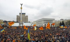 Tens of thousands of supporters of oppos<br>KIEV, UKRAINE: Tens of thousands of supporters of opposition presidential candidate Viktor Yushchenko congregate on Independence square during a protest in Kiev, 22 November 2004. Yushchenko called on tens of thousands of supporters gathered in Kiev to continue their protests against alleged fraud in the crucial presidential runoff vote “until victory.” AFP PHOTO/ Sergei SUPINSKY (Photo credit should read SERGEI SUPINSKY/AFP via Getty Images)