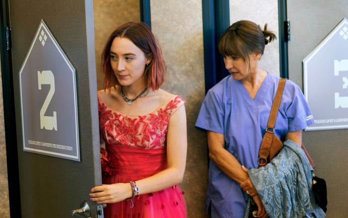 Lady Bird review – a magical portrait of adolescence | Film | The Guardian