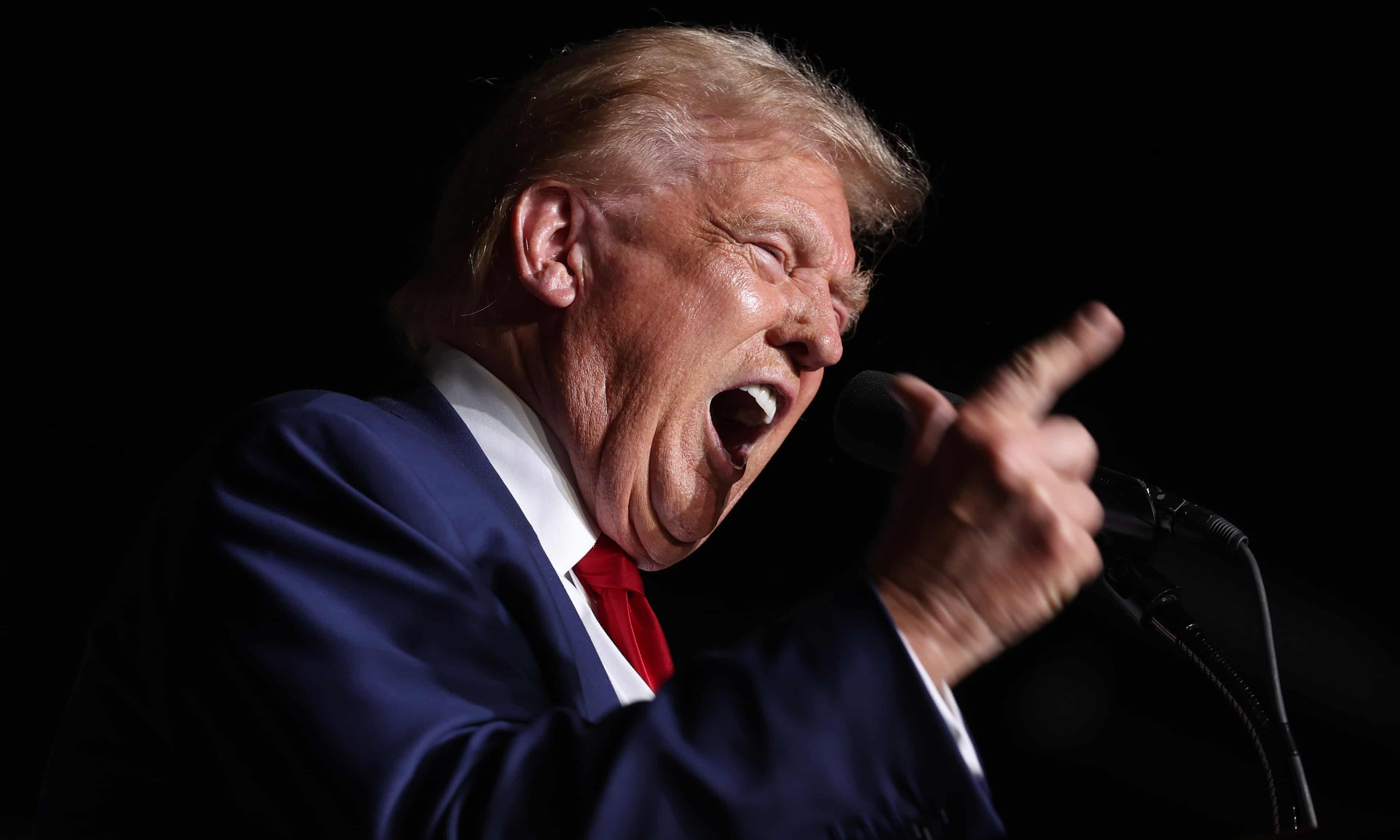 Trump’s on Truth Social MAKING NO SENSE AT ALL AGAIN (theguardian.com)