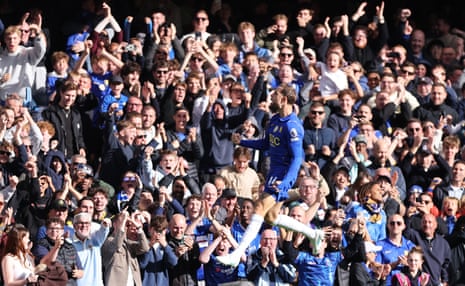 Chelsea's Jordan Henderson celebrates scoring their first goal.