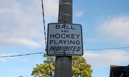 Ball games and hockey playing prohibited signs, Toronto, Canada Cities: street hockey