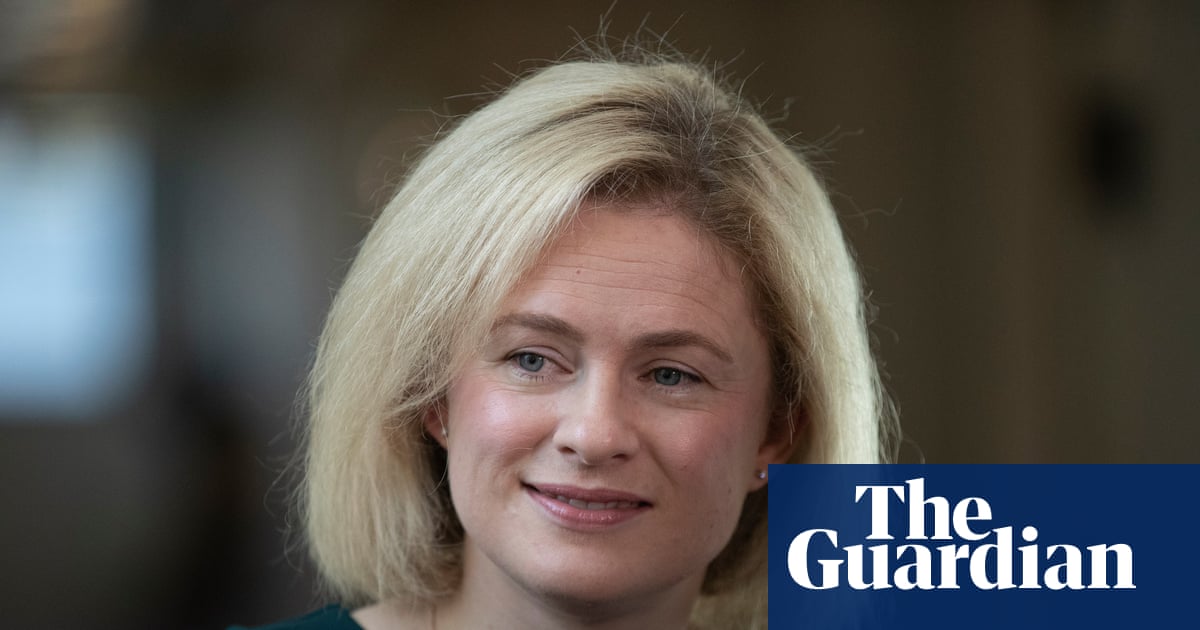 We shouldnât âblindlyâ believe allegations of violence against women, Queenslandâs new DV minister said in resurfaced comments