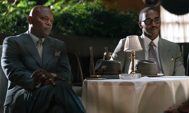 Samuel L Jackson and Anthony Mackie in The Banker