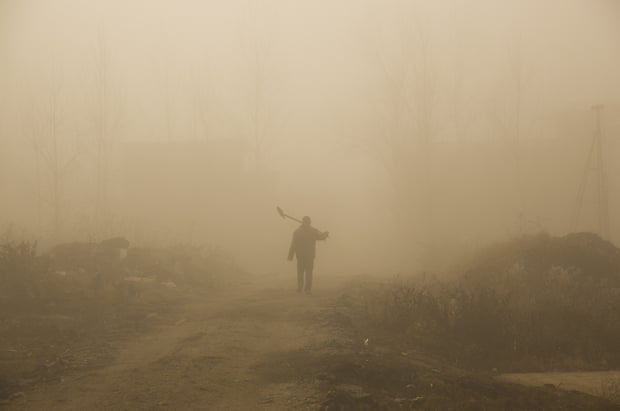 beijing enveloped in smog