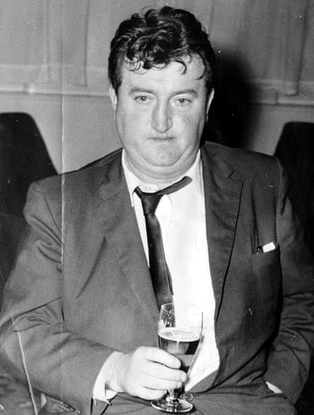 At least he’s in a pub … Brendan Behan in 1961.