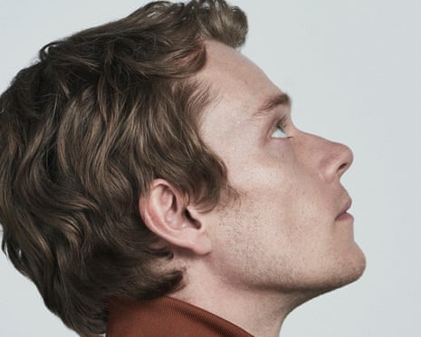 GUARDIAN ALFIE ALLEN SHOT 02 110