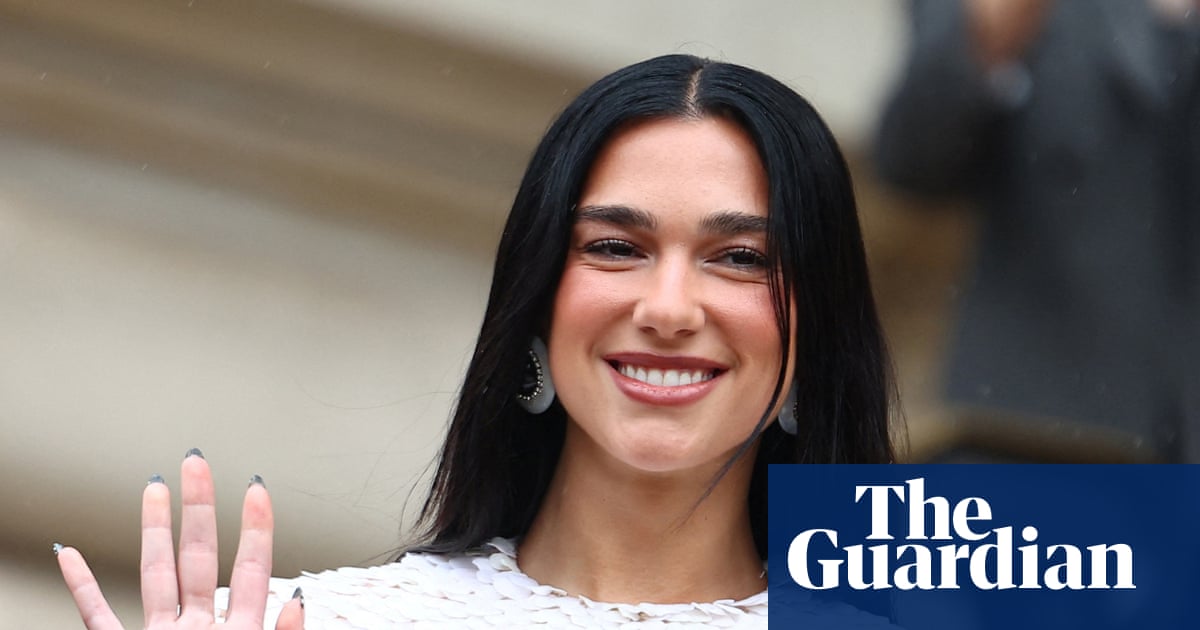 Kosovo President Grants Citizenship to Singer Dua Lipa