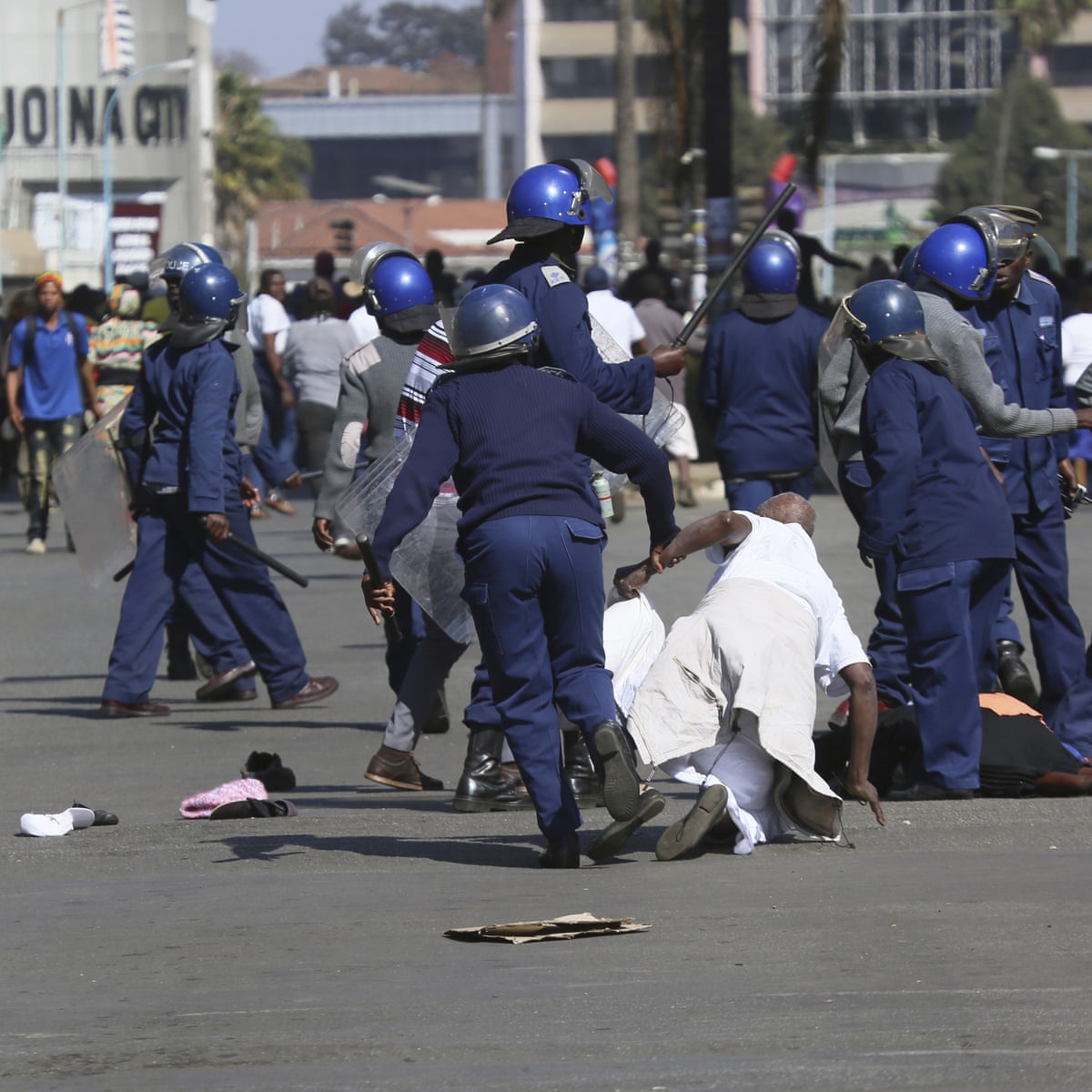 Chaos In Harare As Zimbabwe Riot Police Violently Disperse