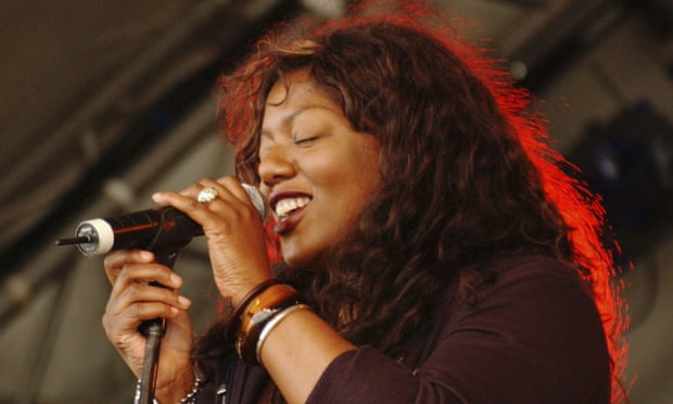 Denise Johnson singing with A Certain Ratio at The Big Chill festival, 2005.