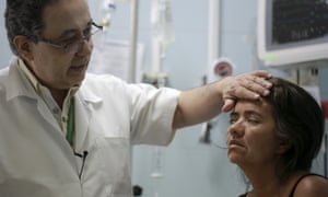 Doctor treats a patient with Guillain-Barré syndrome in Cúcuta, Colombia