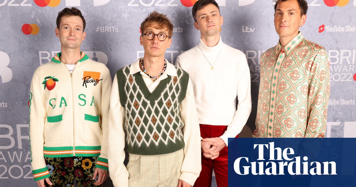 Glass Animals become first UK band to top global Spotify singles chart