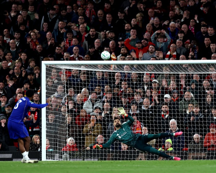 ليفربول يُقصي تشيلسي بركلات الترجيح ويبلغ ربع نهائي كأس رابطة الأندية المحترفة