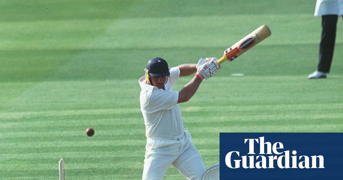 Image for Fearless Robin Smith and his square cuts gave hope to England in grim era