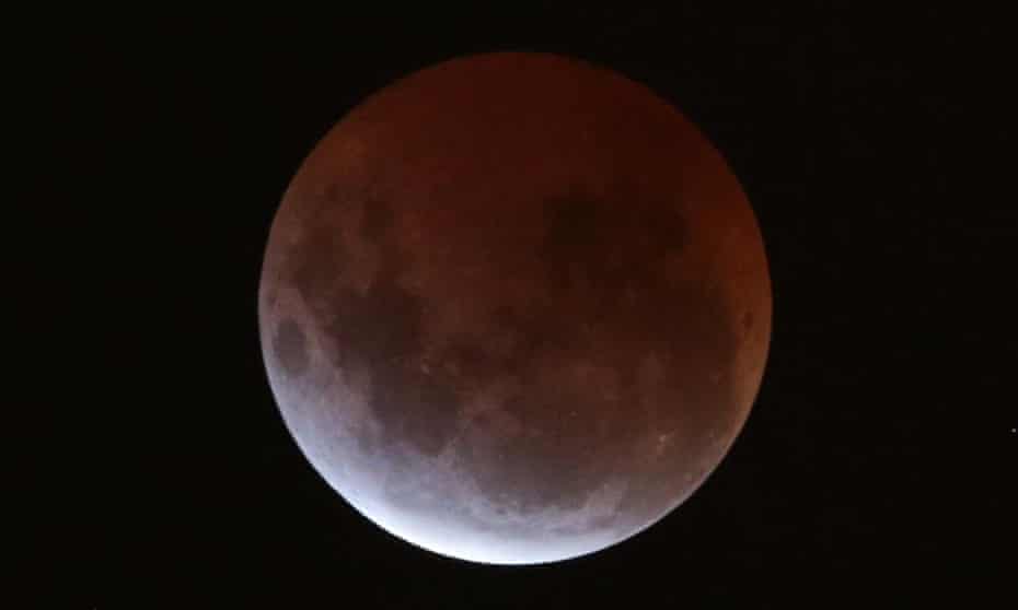 clouds obscure blood moon total lunar eclipse for many australian viewers lunar eclipses the guardian