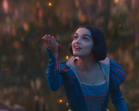Rachel Zegler in Snow White.