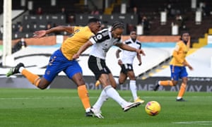 Bobby Decordova-Reid scores for Fulham