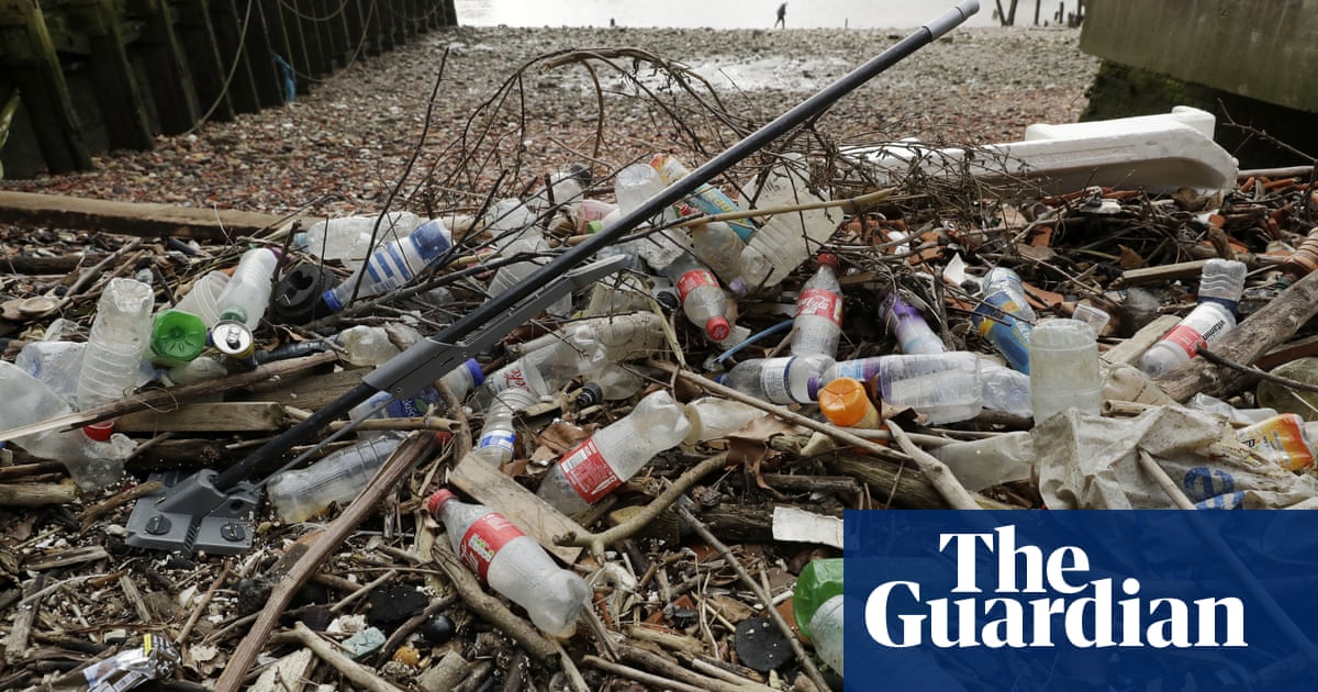 Drinks bottles now biggest plastic menace for waterways – report