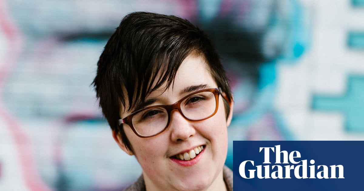 Men accused of murdering Lyra McKee linked to scene by clothing, Belfast court told