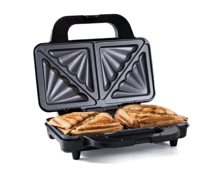 An open Quest 35630 Deep-Fill Sandwich Toastie Maker
