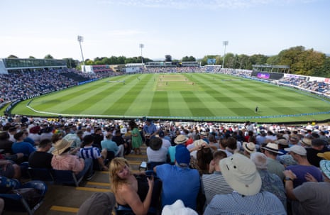 General view of the crowd at Sophia Gardens
