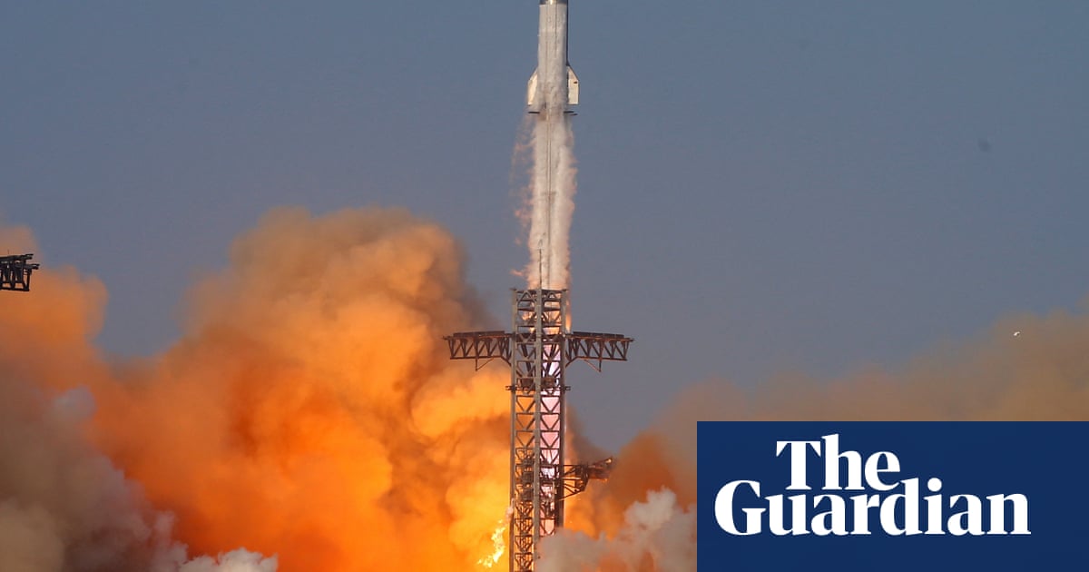 Mexico's president threatens to sue over SpaceX debris from rocket explosions