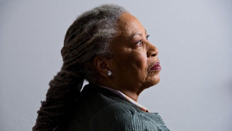Toni Morrison's powerful words on racism - video