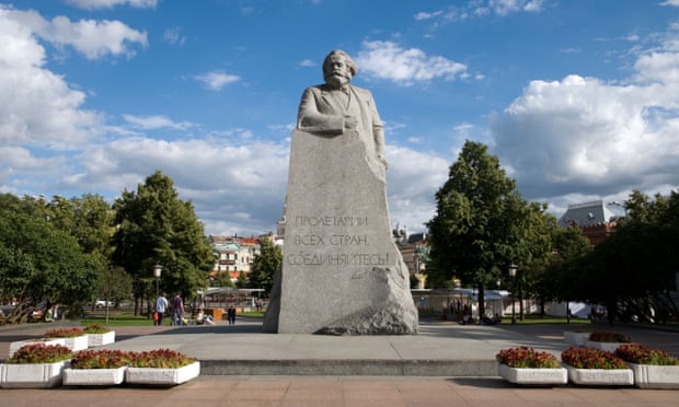 Monument to Karl Marx in Theatre Square, Moscow.