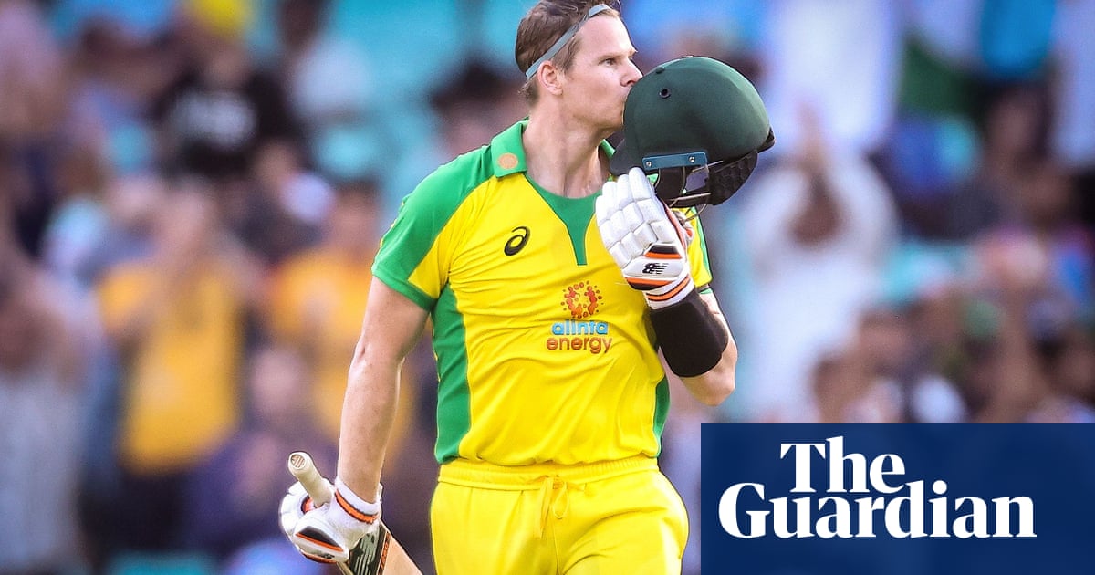 Steve Smith and Aaron Finch centuries see Australia ease past India in first ODI