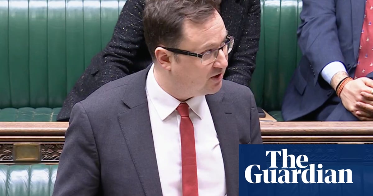 Delayed UK rescue flight due to leave Middle East on Thursday, says minister