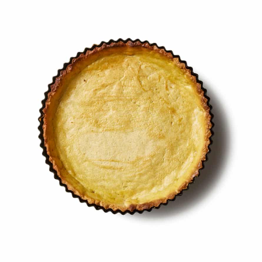 Baked tart case
