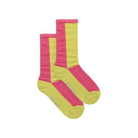 A pair of quarter-block stripe socks in yellow and pink