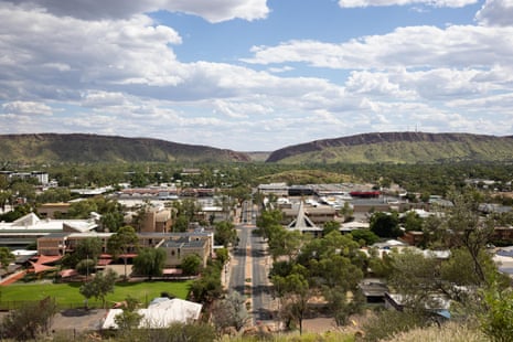 A view of Alice Springs in the daytime