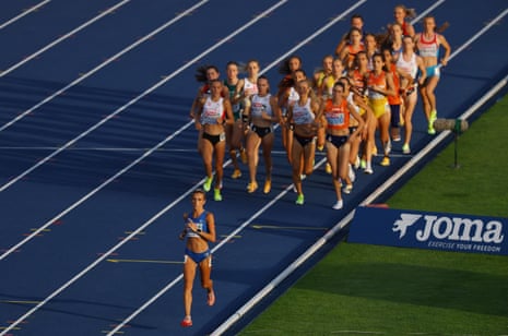 Gresa Bakraci leads the field during the women's 5000m final.