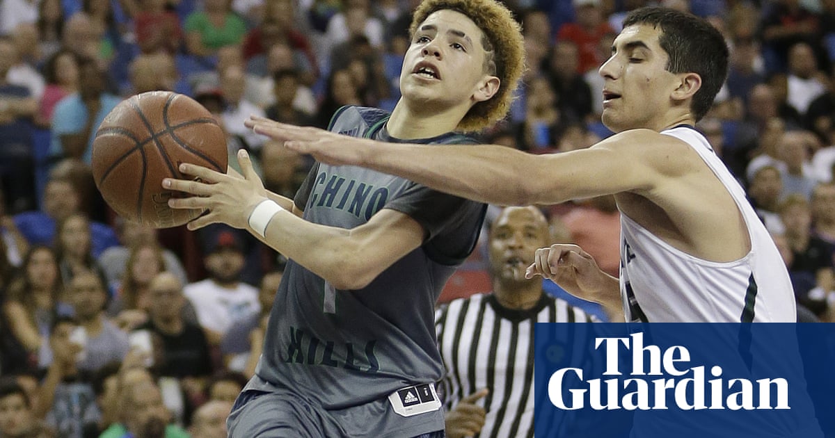 High school star LaMelo Ball scores 92 points in game Sport The