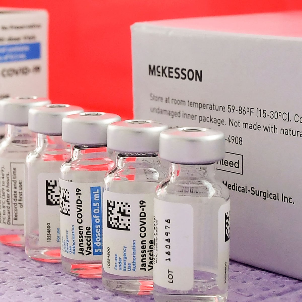 Batch Of Johnson Johnson Vaccines Can T Be Used After Ingredient Issues Vaccines And Immunisation The Guardian