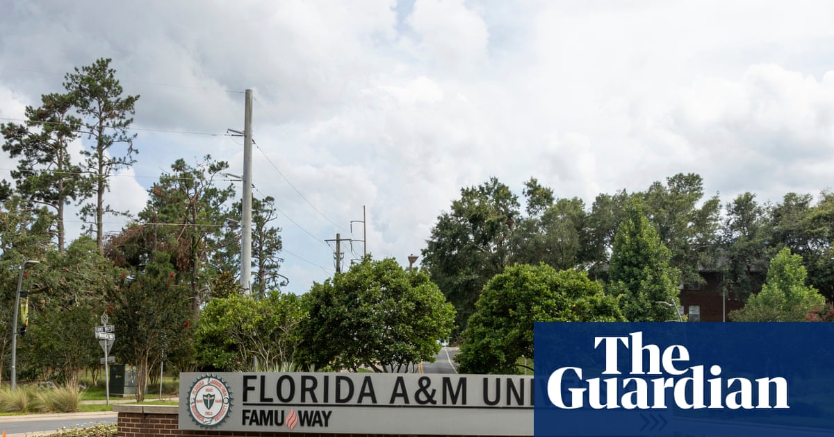 Eleven sustain gunshot wounds in shooting near Florida university