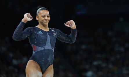 Becky Downie succeeded in her difficult bars routine but the Great Britain team had a mixed day in the subdivison.