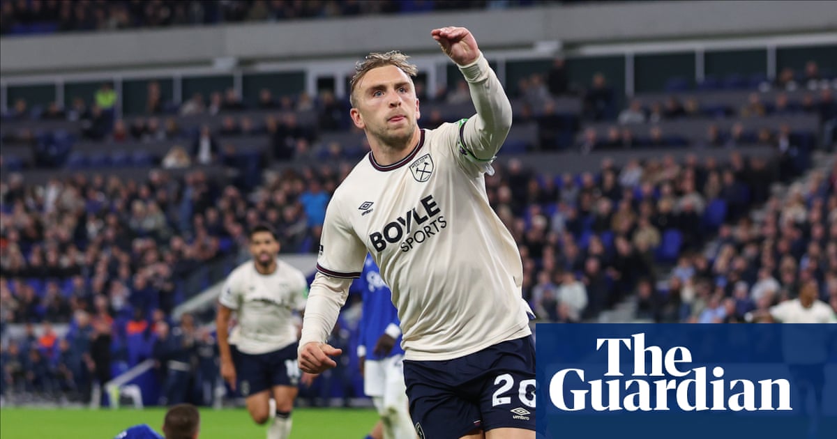 Bowen hits back at Everton to secure point for West Ham in Nuno’s first game