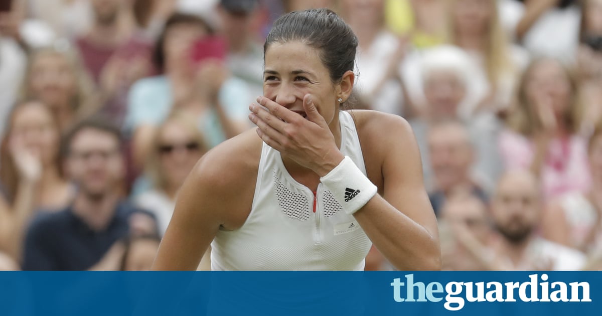 Wimbledon 2017: Garbiñe Muguruza beats Venus Williams in final – as it happened