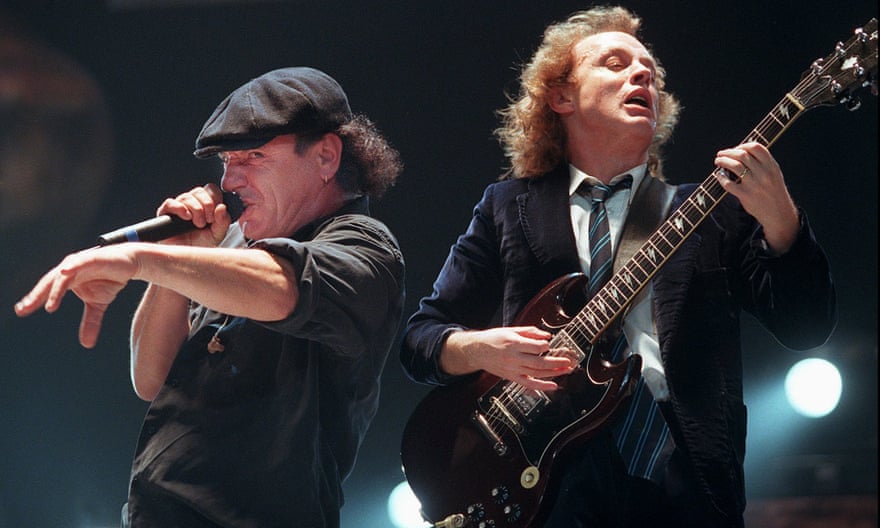 Brian Johnson and Angus Young on stage in 2000