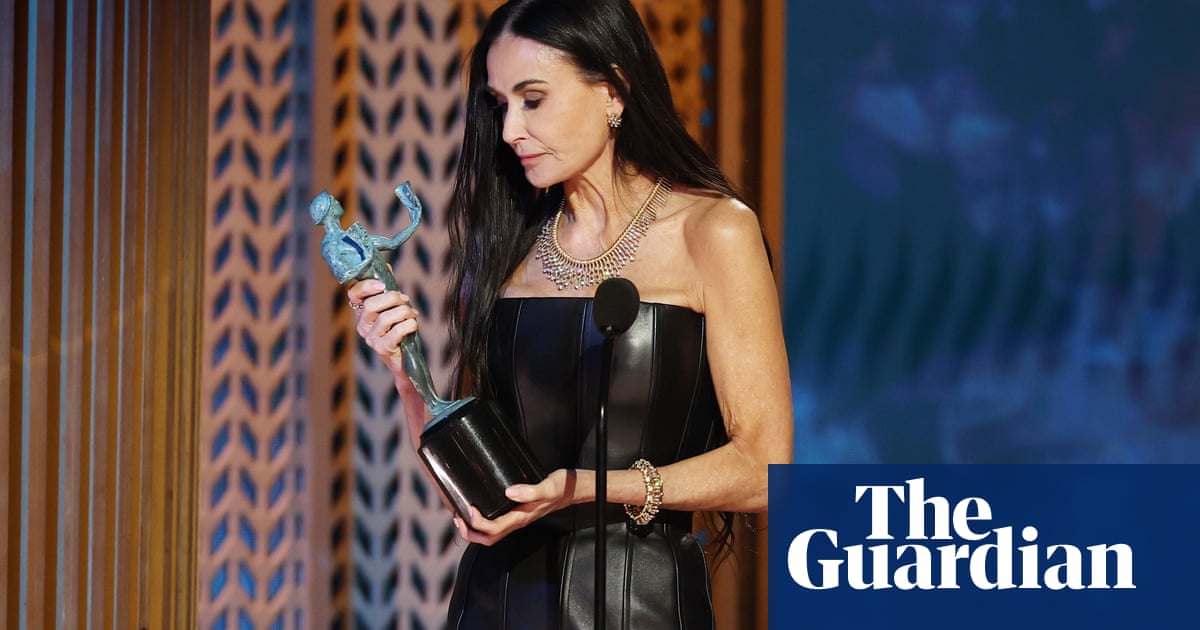 Timothée Chalamet, Selena Gomez Win Big at 2025 SAG Awards