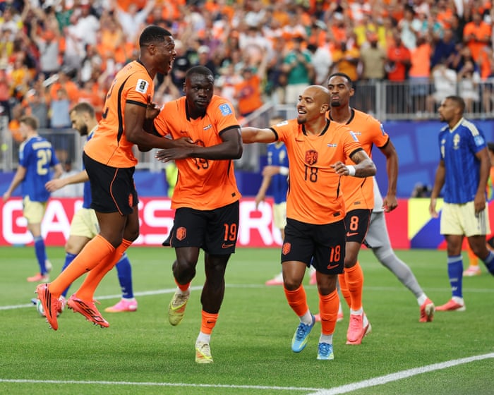 Brobbey and Gakpo at the double as five-star Netherlands crush sorry Sweden
