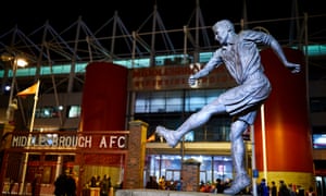 Wilf forever doing his thing outside the Riverside.