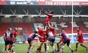 Saracens' Maro Itoje catches prepares to catch the ball from a lineout against Bristol at Ashton Gate
