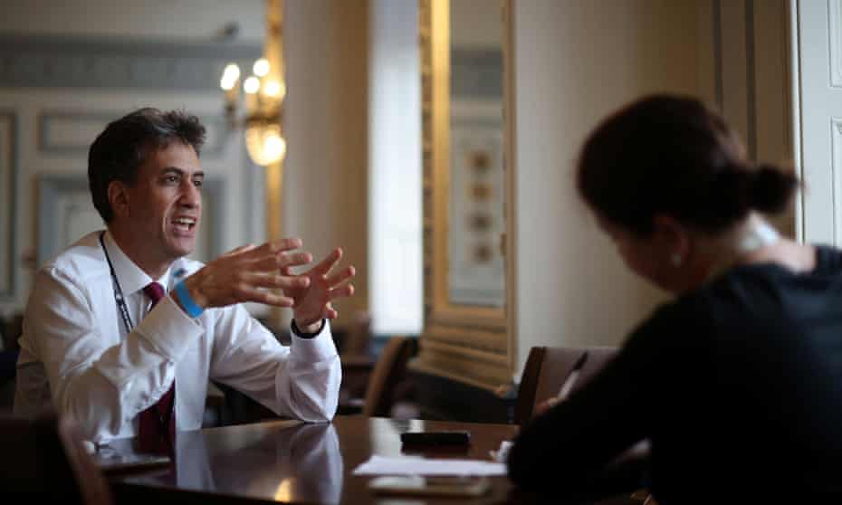 Ed Miliband in conversation in Brighton