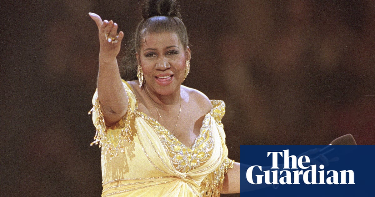 Aretha Franklin, 'the queen of soul', dies aged 76