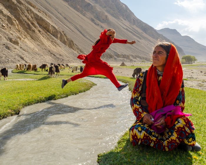 Daniel Malikyar's Afghanistan: Snow, Sport and Everyday Life