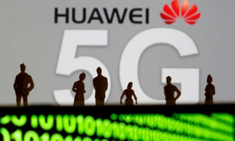 The US has told the British government it ‘would be madness’ to uuse Huawei technology.
